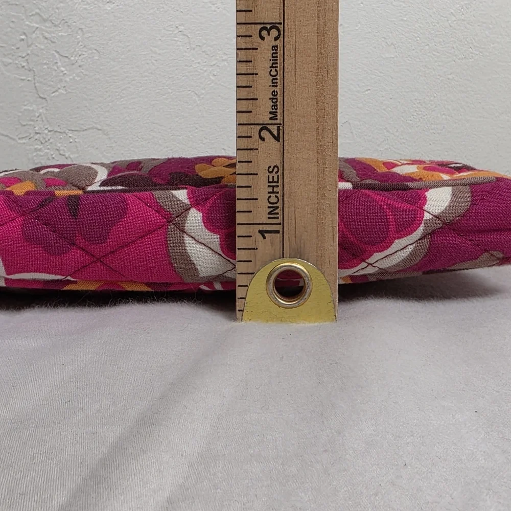 Vera Bradley Floral Quilted Wristlet Clutch Pink Brown Zip Pouch